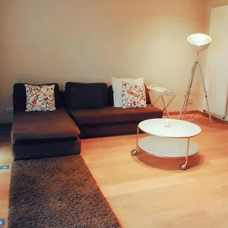 公寓 Penthouse With 2 Free Parking In 克诺克－海斯特